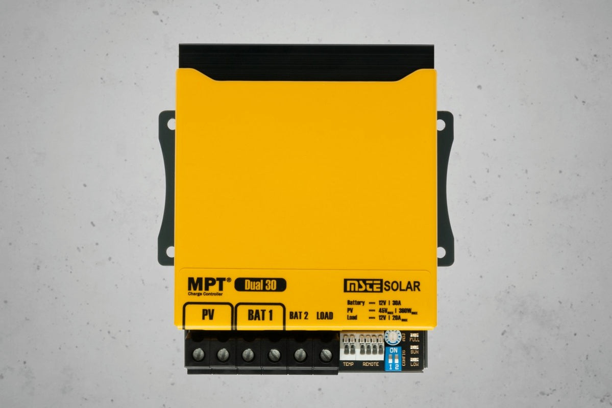 MPT® Dual 30 MPPT Solarladeregler von MSTE SOLAR Produktbild Topview
